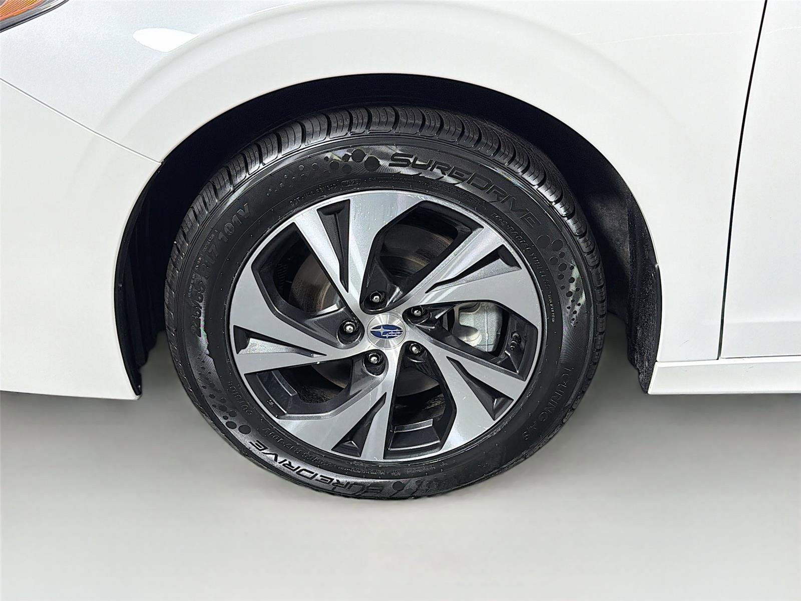 Certified 2025 Subaru Legacy Premium AWD/4WD image 30