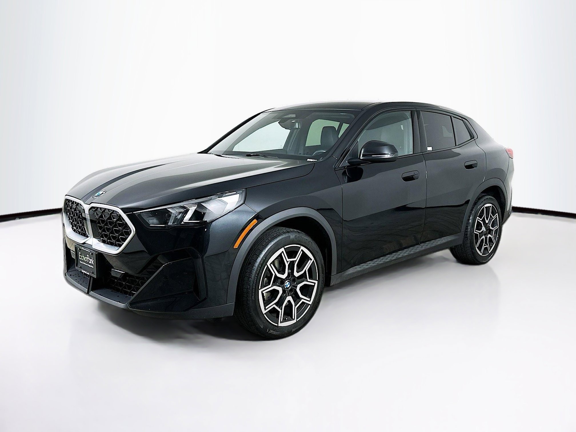 Used 2025 BMW X2 xDrive28i image 3