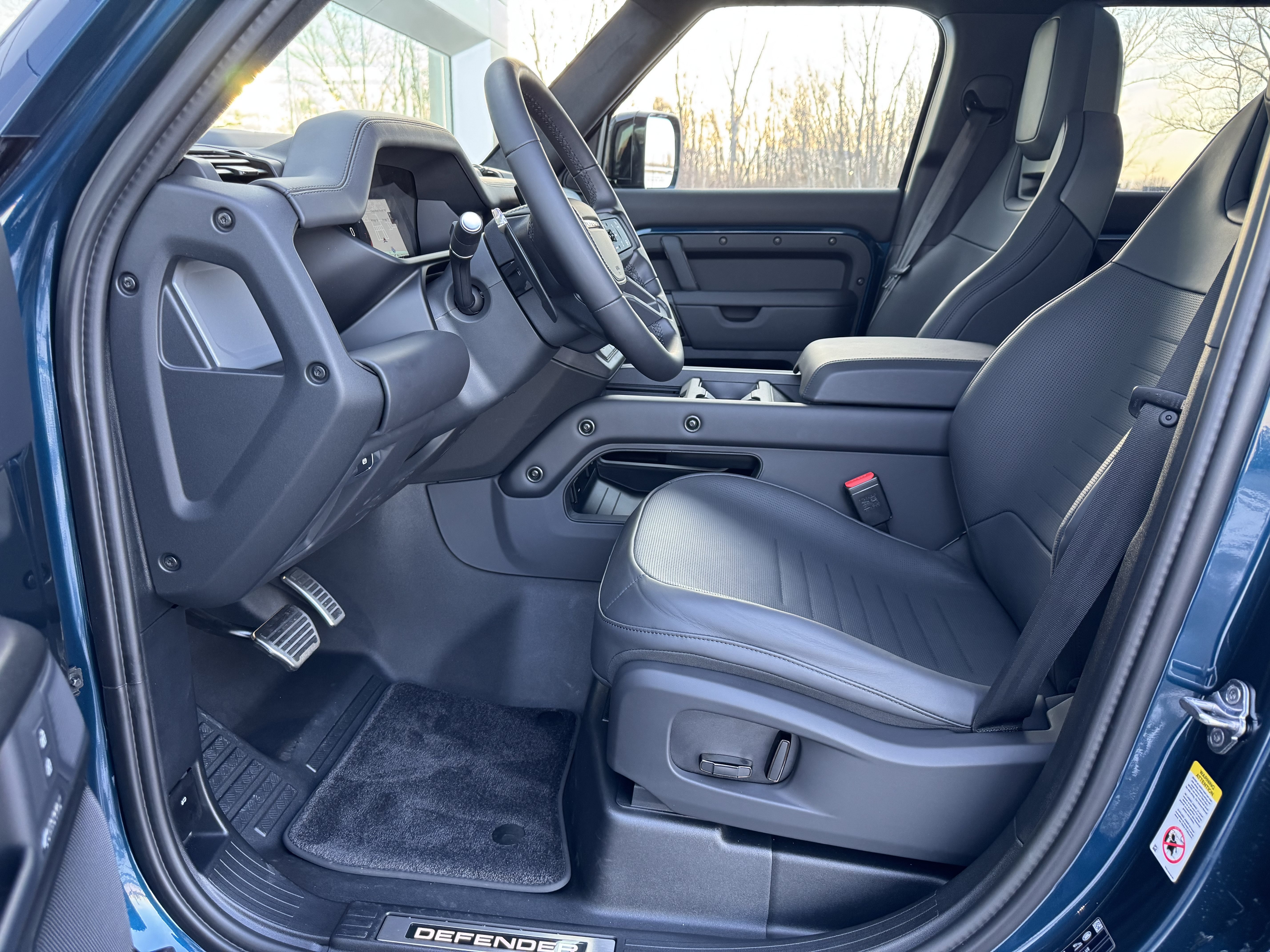 New 2026 Land Rover Defender 110 OCTA AWD/4WD image 14