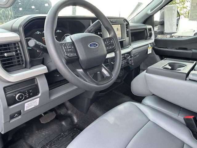 New 2026 Ford F550 2WD Regular Cab Super Duty image 17