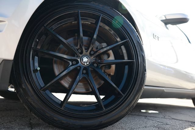Used 2010 Ford Mustang GT Premium RWD image 33