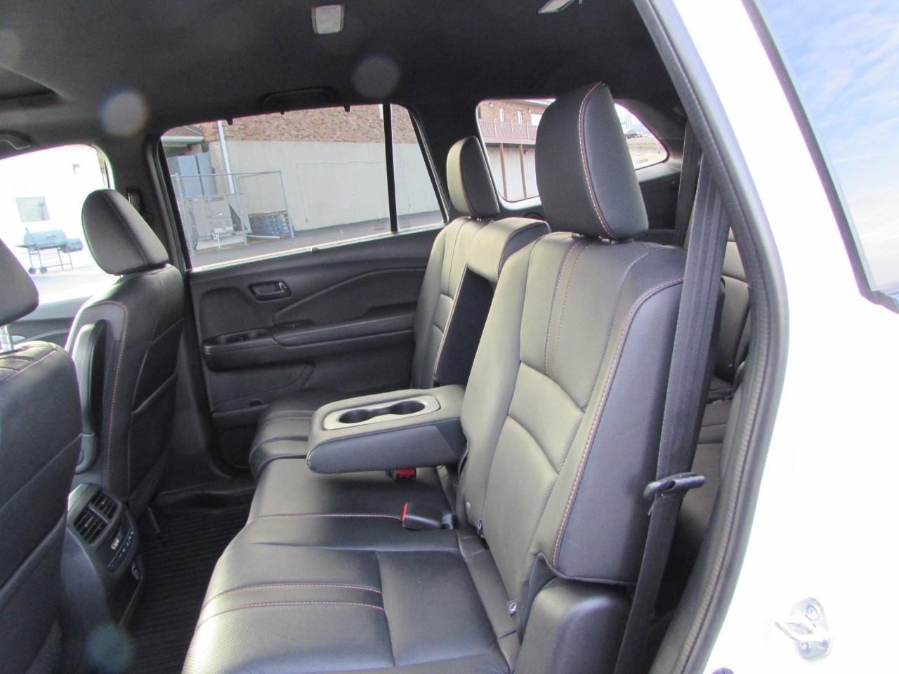 Used 2022 Honda Pilot TrailSport image 33