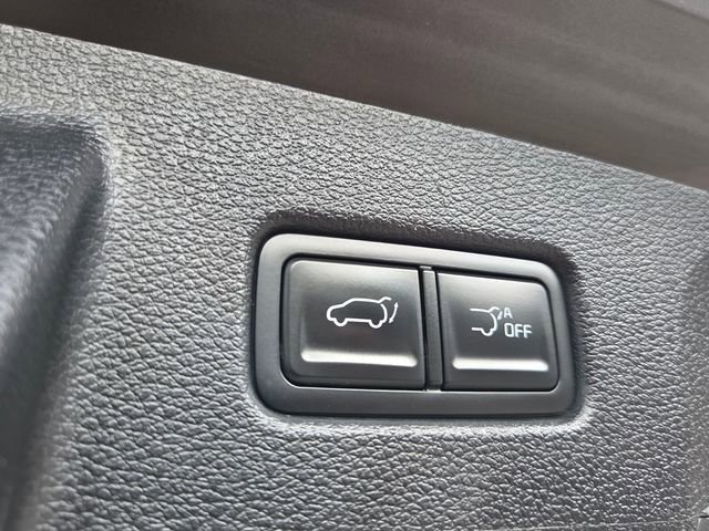 Used 2025 Kia Telluride S FWD image 18