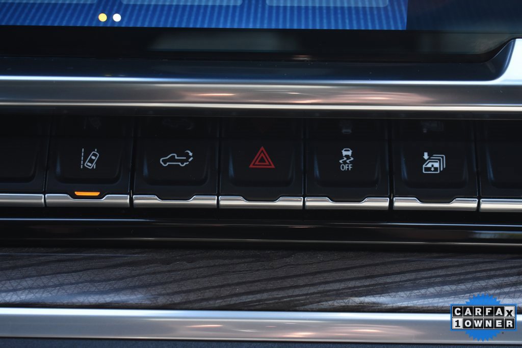 Used 2024 Chevrolet Silverado 2500 LT image 38