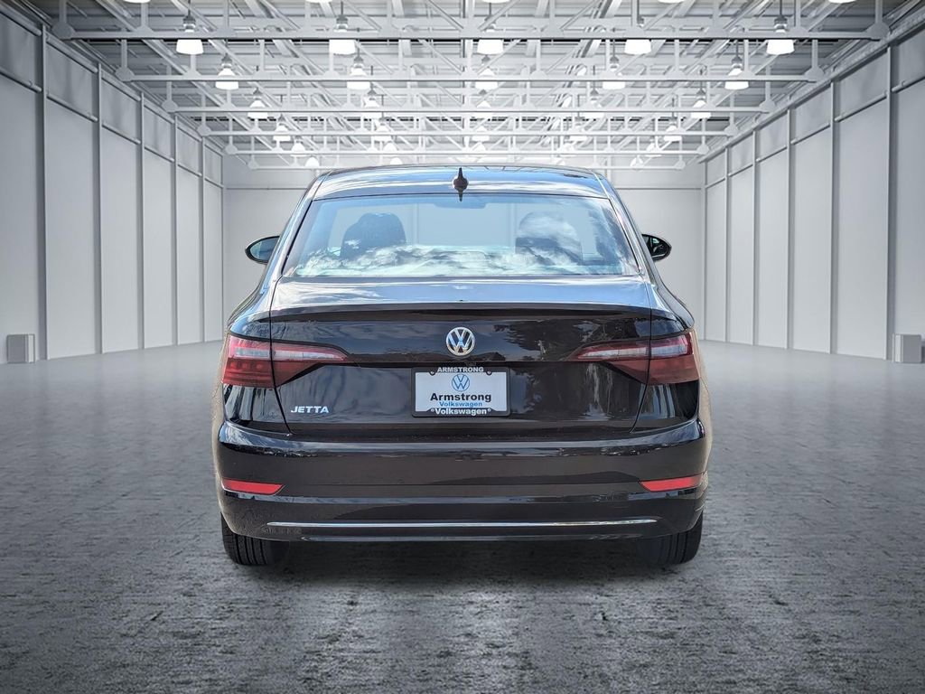 Used 2021 Volkswagen Jetta S w/ Driver Assistance Package FWD image 4