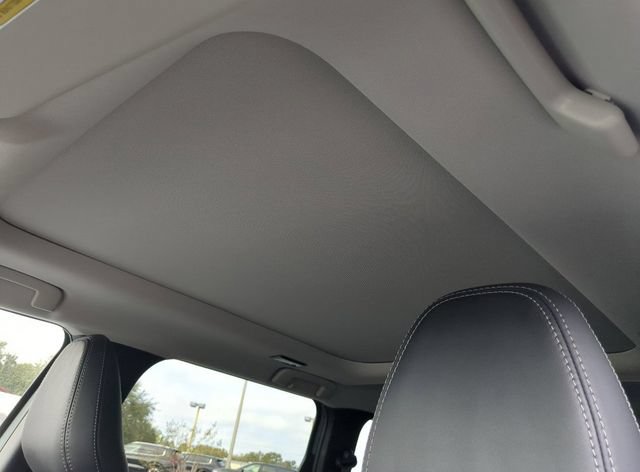 New 2026 Mitsubishi Outlander AWD image 24