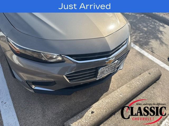 Used 2017 Chevrolet Malibu LT w/ Leather Package image 29
