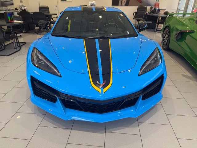 Used 2025 Chevrolet Corvette E-Ray AWD/4WD image 12
