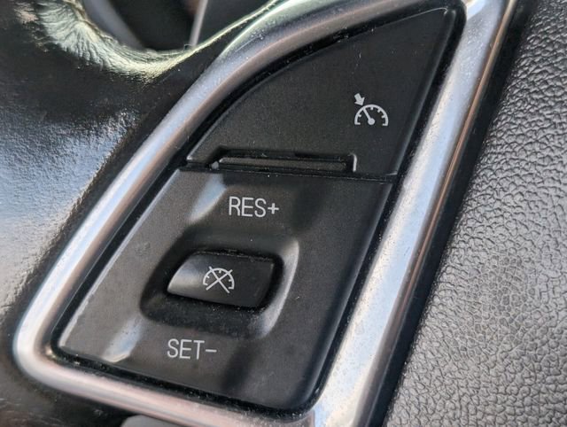 Certified 2020 Chevrolet Camaro LT RWD image 21
