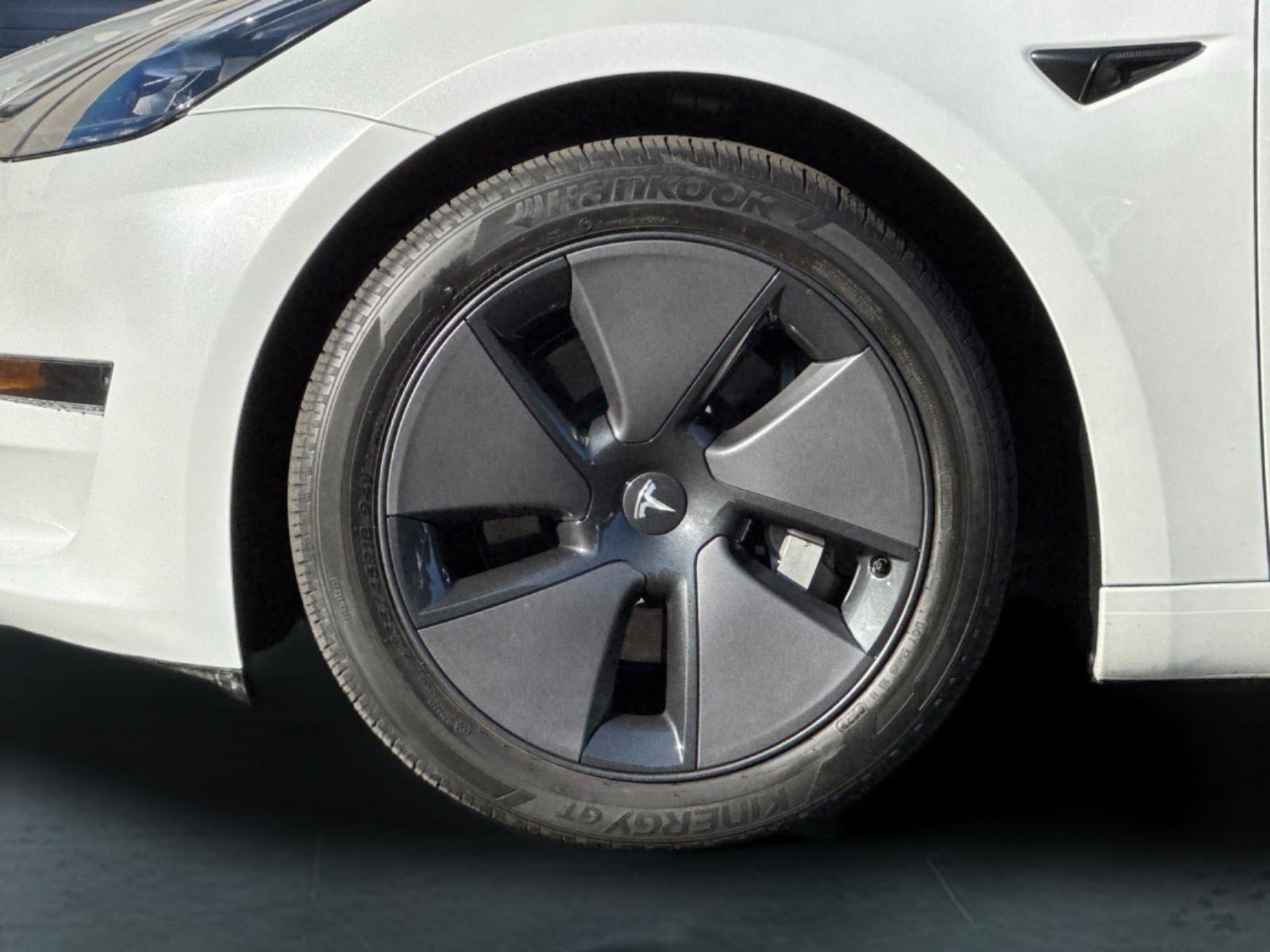Used 2023 Tesla Model 3 Long Range AWD/4WD image 24