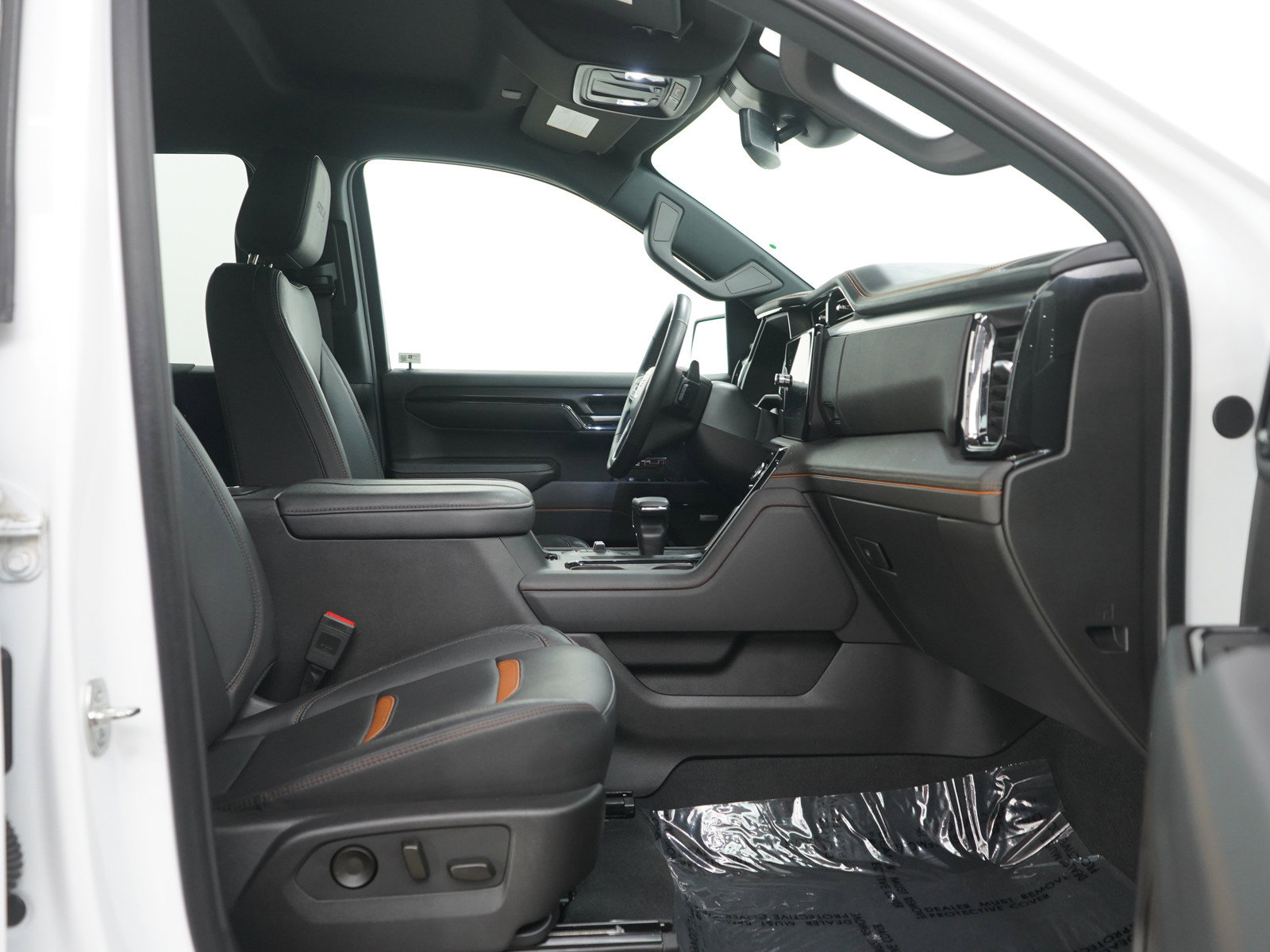 Used 2024 GMC Sierra 1500 AT4 AWD/4WD image 11