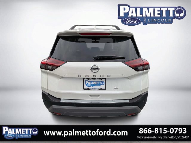 Used 2021 Nissan Rogue SL w/ Premium Package FWD image 4