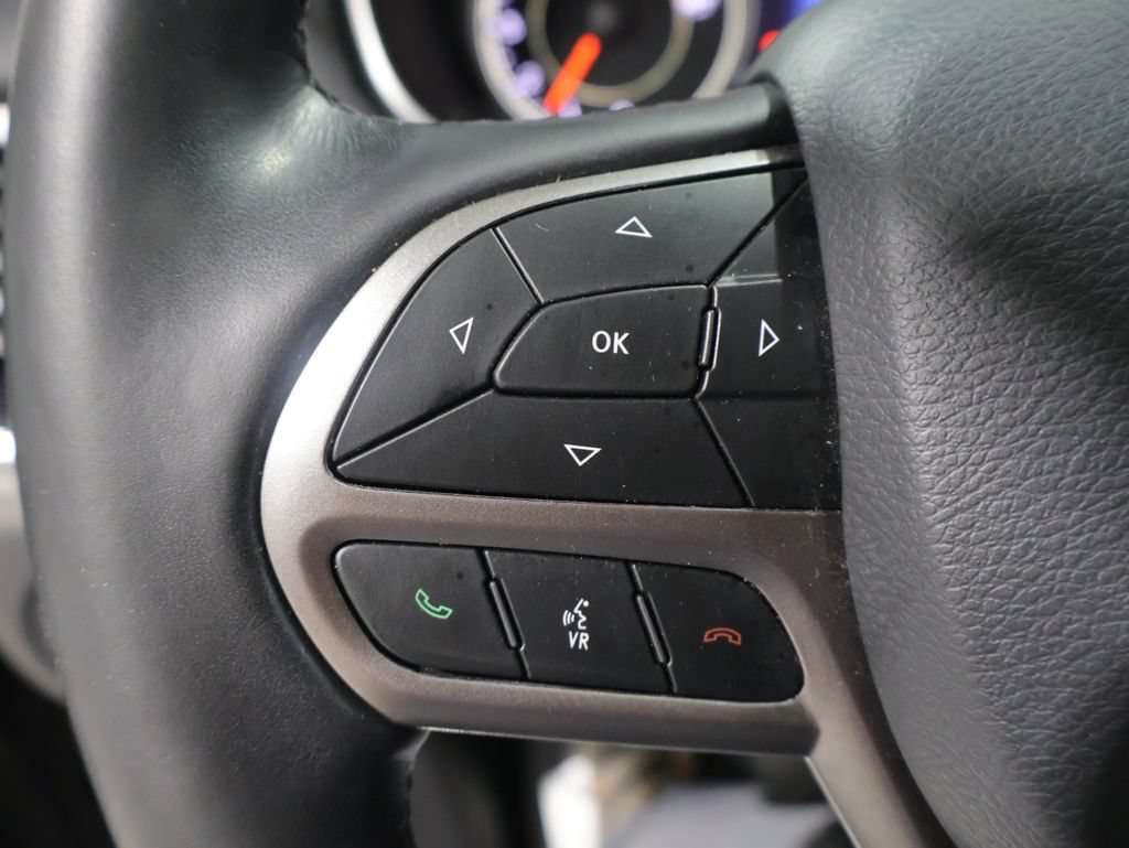 Used 2021 Jeep Cherokee Limited AWD/4WD image 33