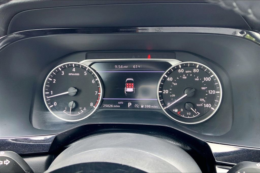 Used 2023 Nissan Pathfinder SV AWD/4WD image 10