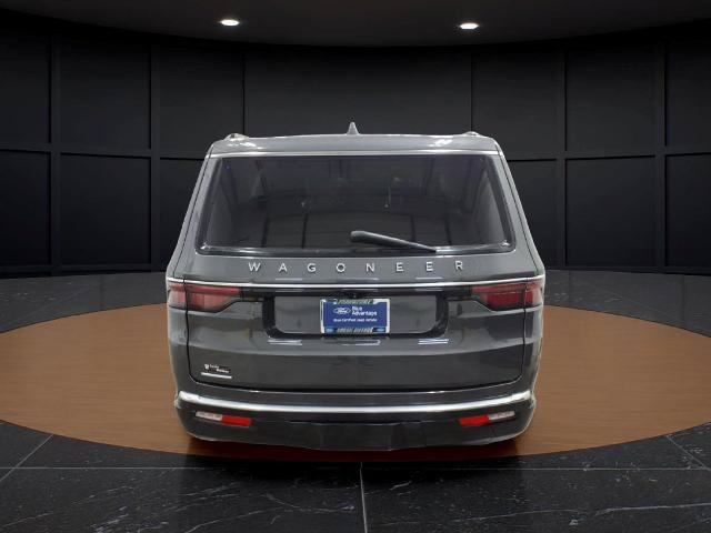 Used 2023 Jeep Wagoneer 4WD w/ Premium Group I image 5