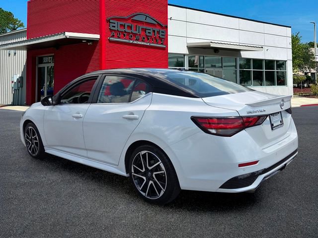 Used 2025 Nissan Sentra SR w/ SR Premium Package FWD image 3
