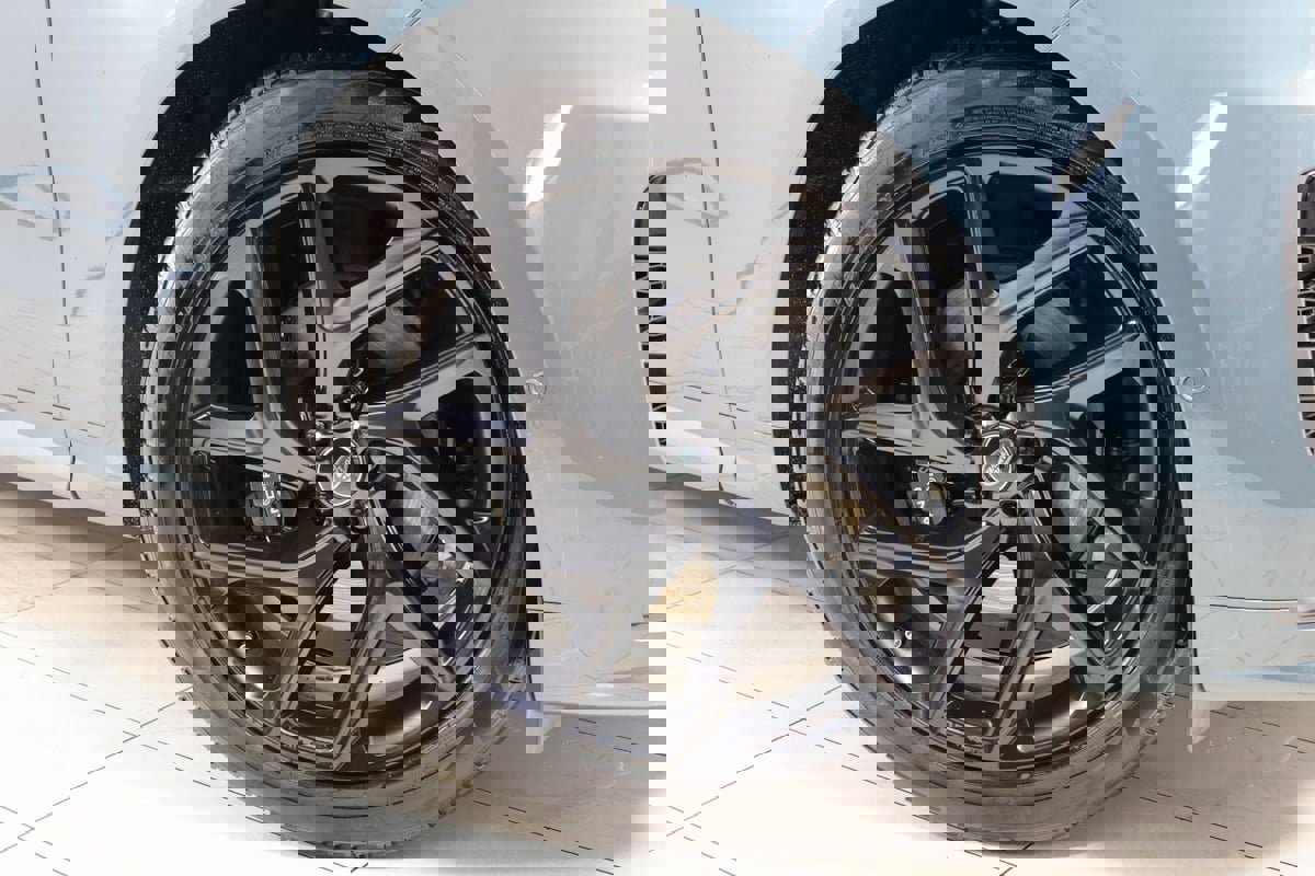 Used 2024 Land Rover Range Rover Sport Dynamic SE image 14