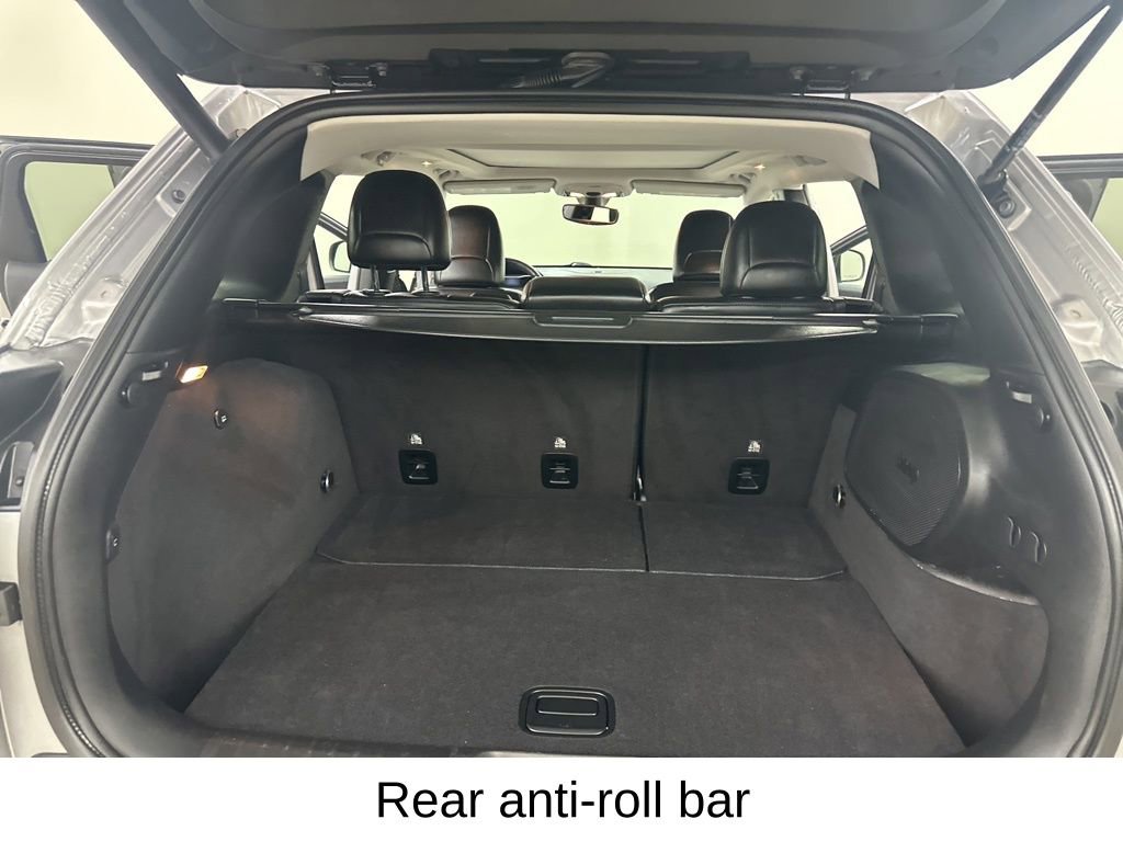 Used 2019 Jeep Cherokee Limited w/ Luxury Group image 27