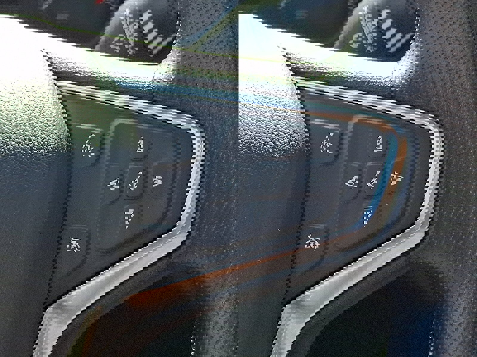 Used 2024 Chevrolet Malibu LT FWD image 22