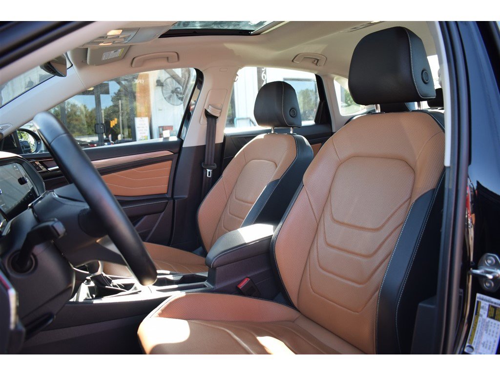Used 2023 Volkswagen Jetta SEL image 14