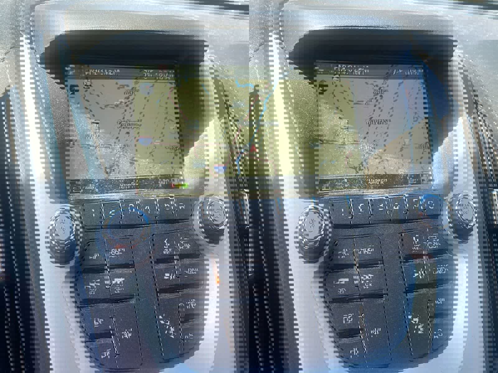 Used 2017 Chevrolet Equinox LT w/ Convenience Package image 14