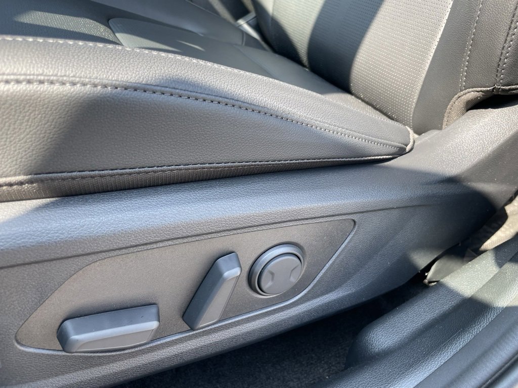 New 2026 Kia Sportage EX image 19