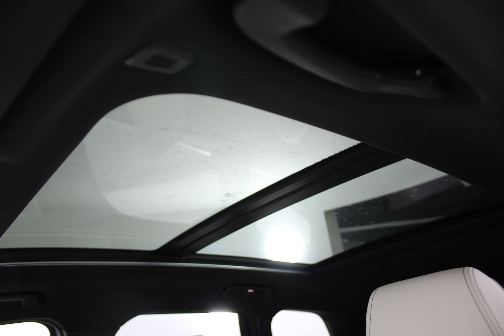 New 2026 BMW X1 xDrive28i w/ Technology Package image 14