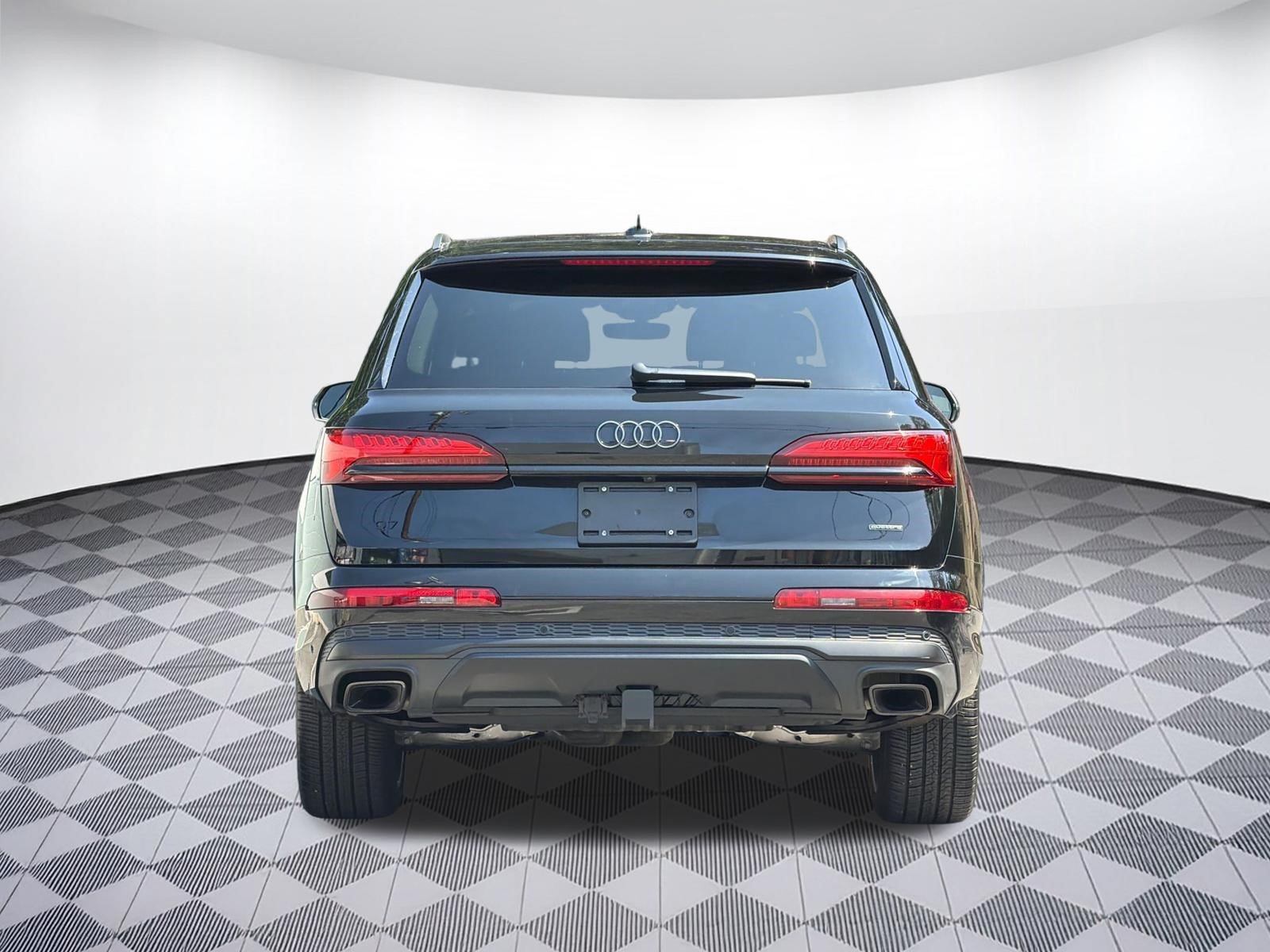 Used 2026 Audi Q7 3.0T Premium Plus w/ Premium Plus Package AWD/4WD image 10