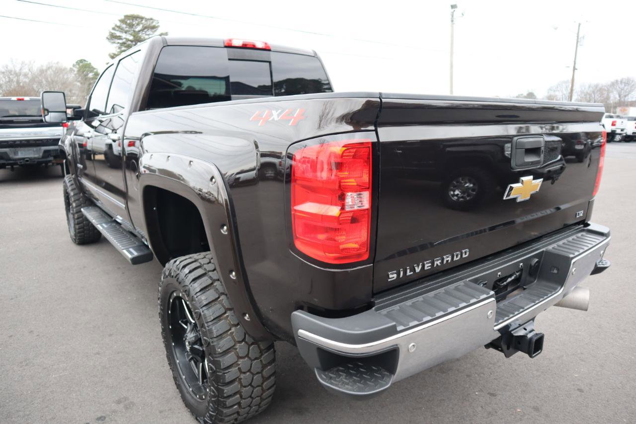 Used 2019 Chevrolet Silverado 2500 LTZ w/ Duramax Plus Package image 7