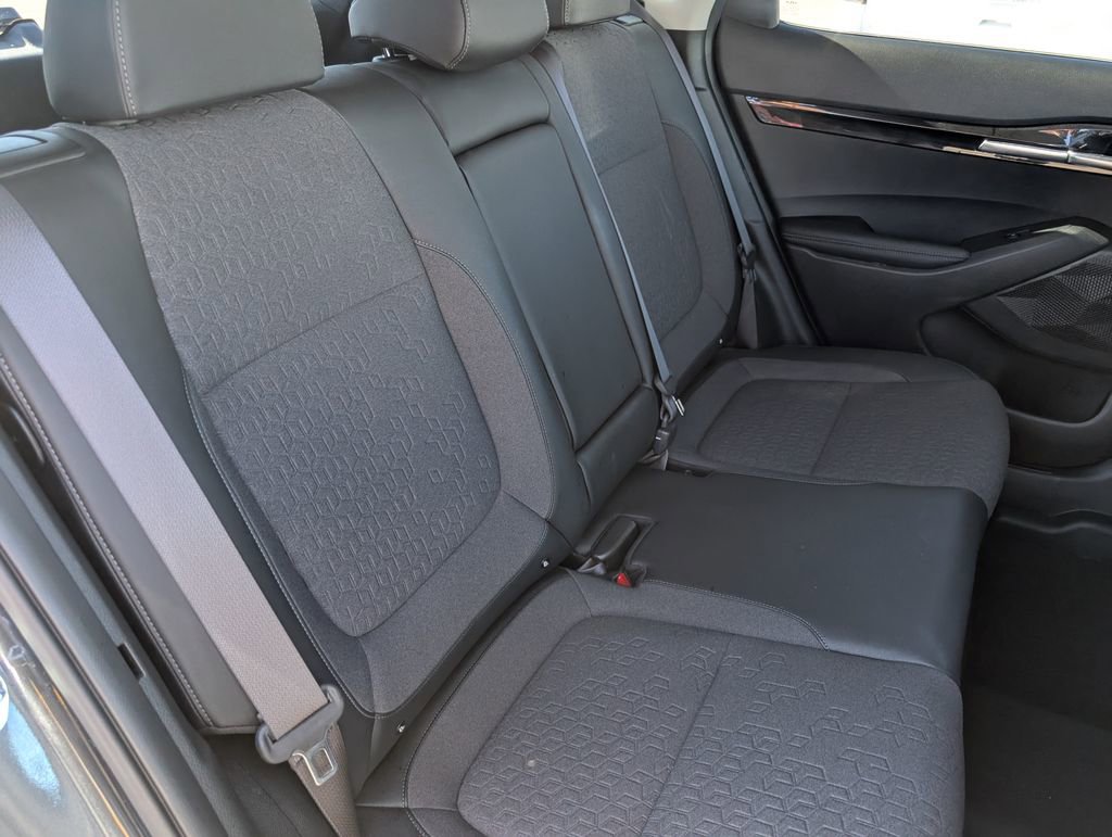 Used 2025 Kia Seltos S FWD image 13