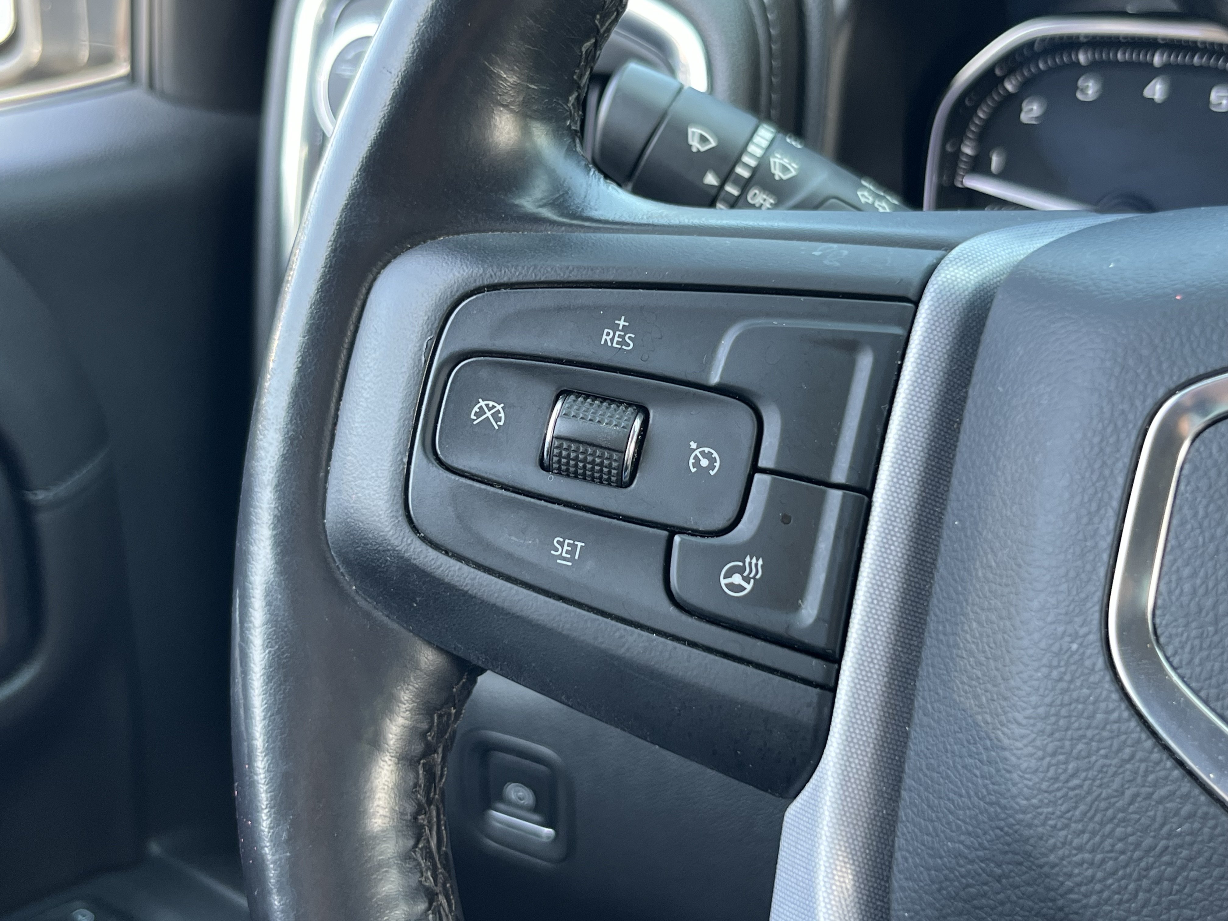 Used 2021 GMC Sierra 1500 SLT AWD/4WD image 26