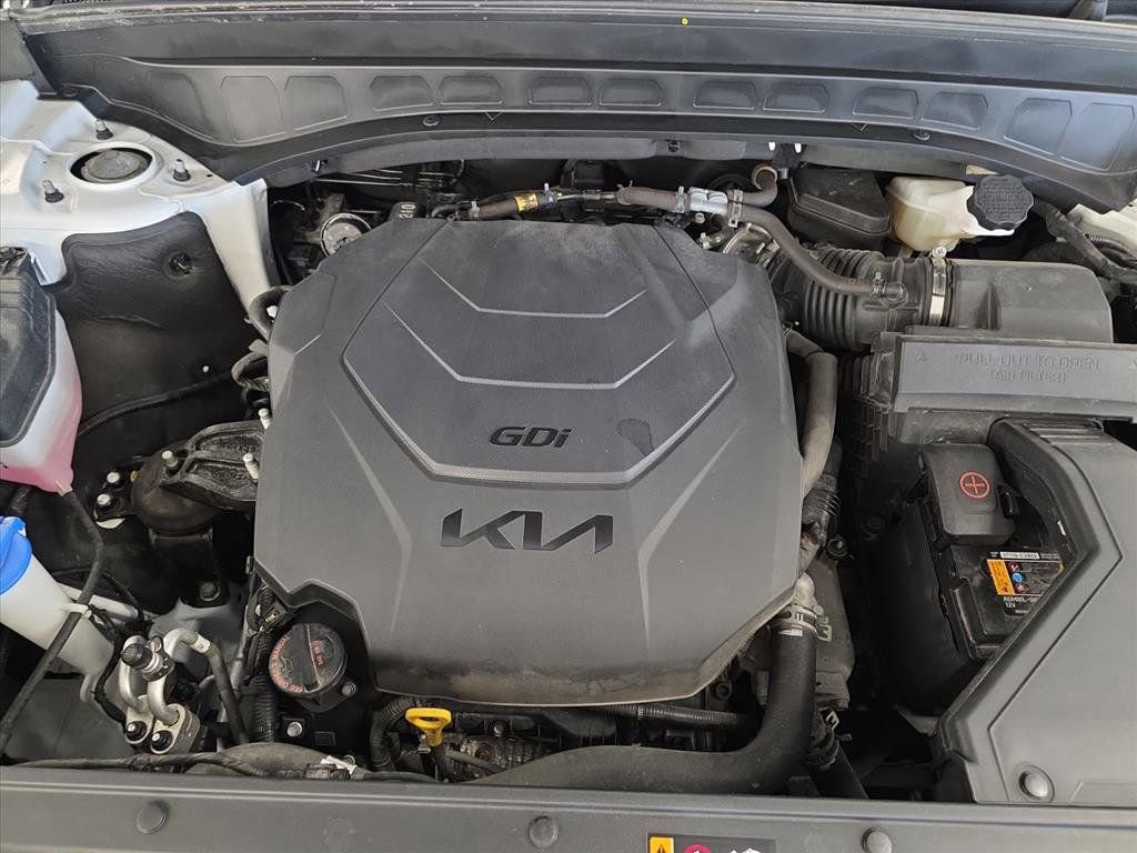 Used 2022 Kia Telluride SX w/ SX Prestige Package image 21