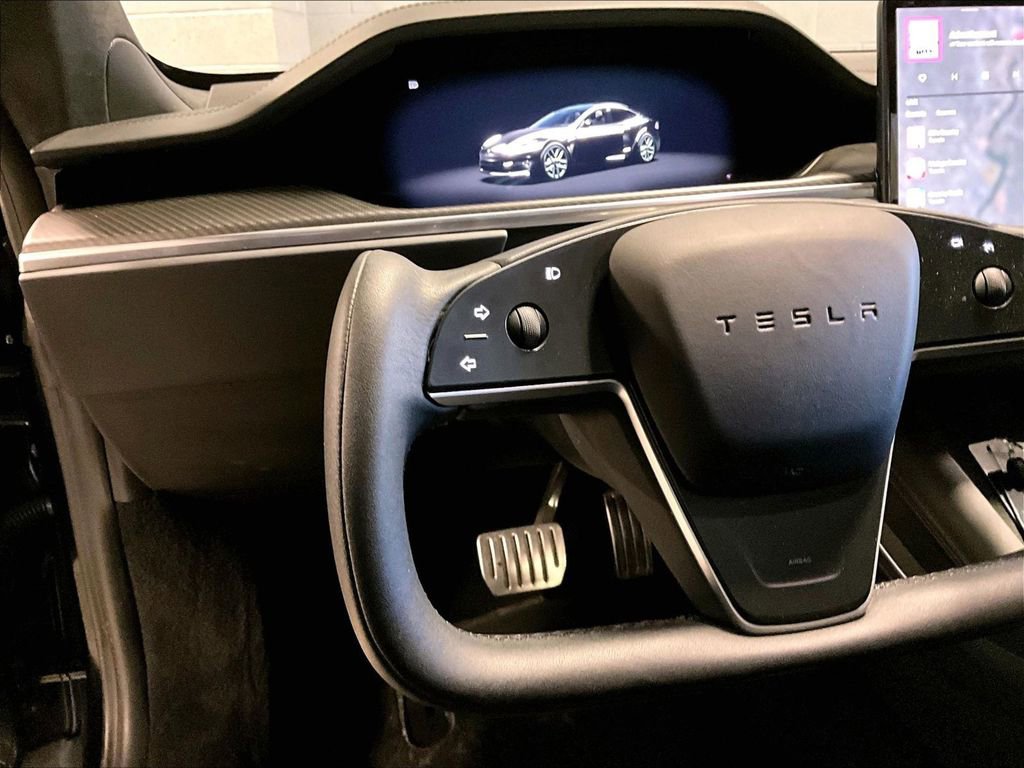 Used 2023 Tesla Model S Plaid image 23