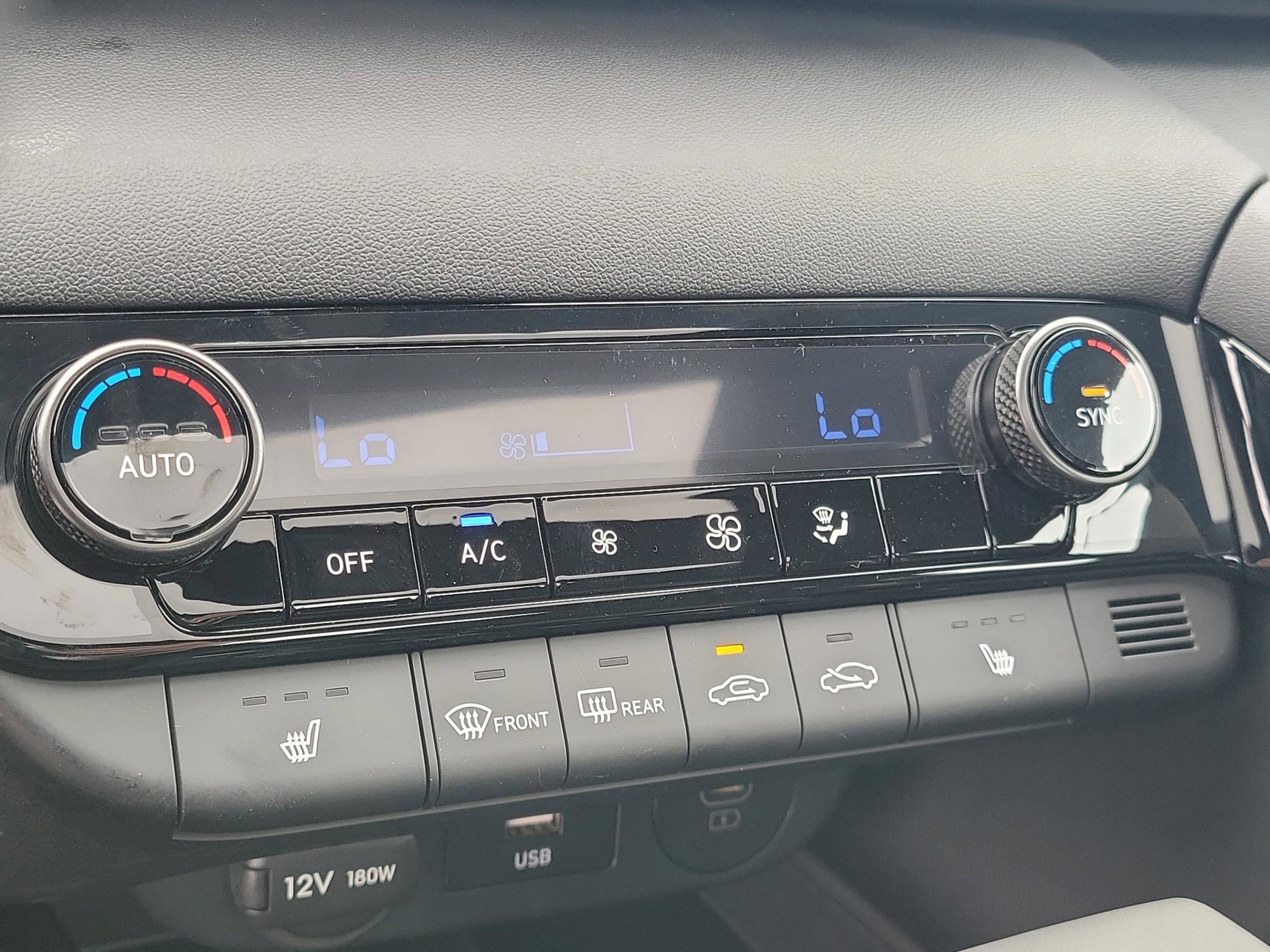New 2026 Hyundai Elantra SEL Sport image 23
