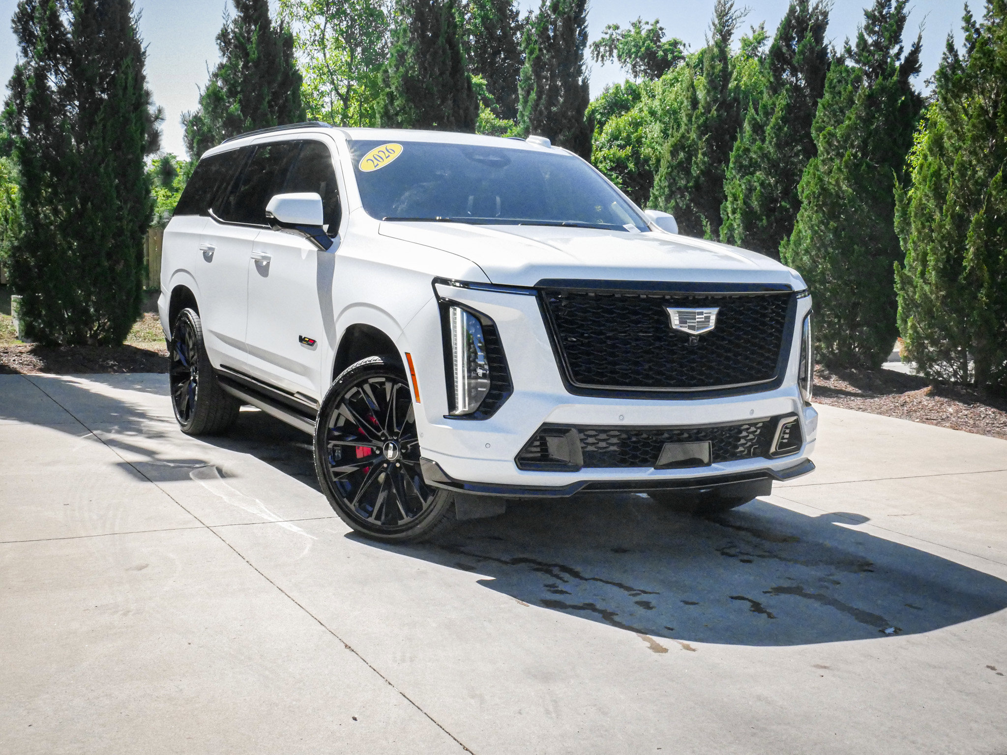 Used 2026 Cadillac Escalade V w/ LPO, ONYX Package AWD/4WD image 2