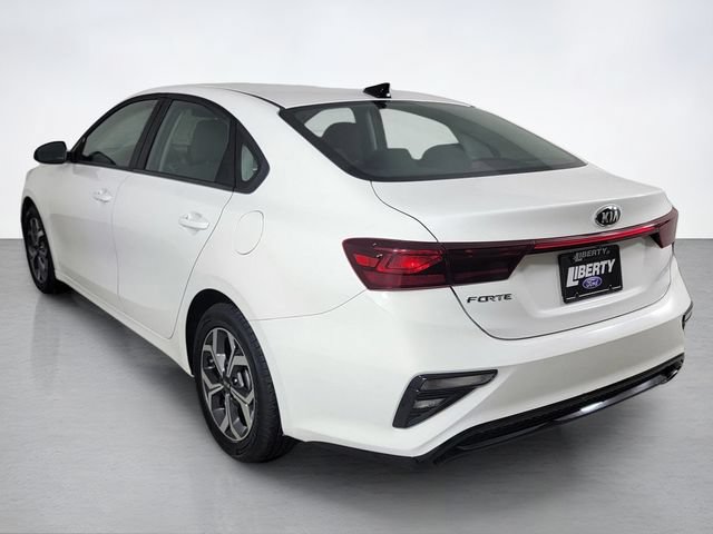 Used 2021 Kia Forte LXS FWD image 5