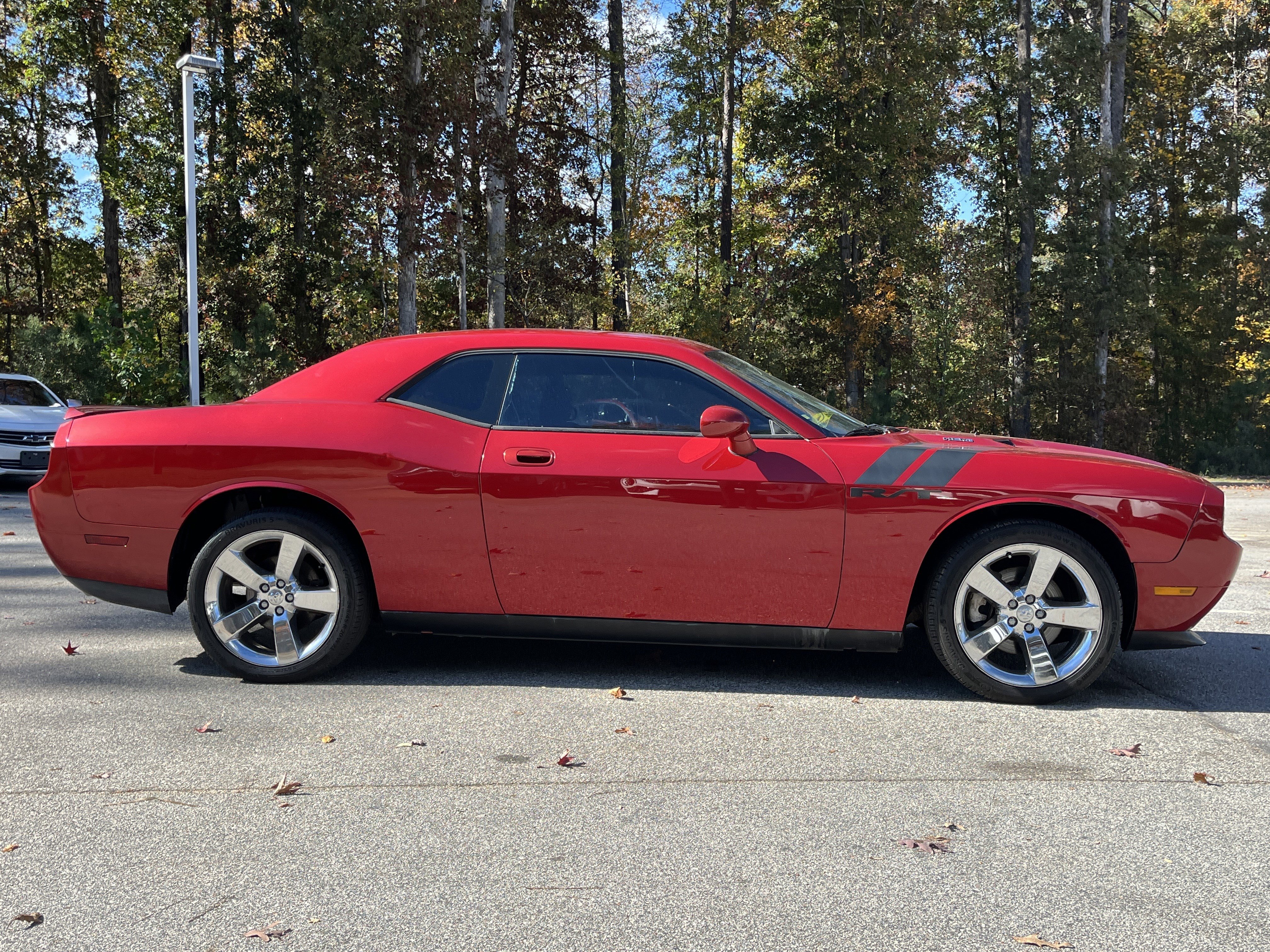 Used 2010 Dodge Challenger R/T image 21