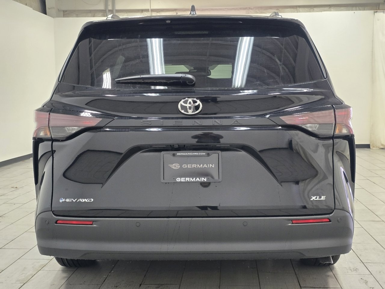 New 2026 Toyota Sienna XLE image 17