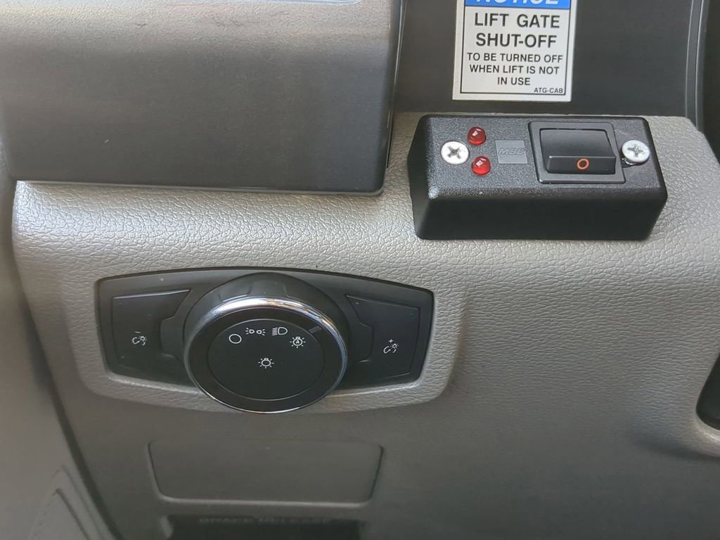 Used 2019 Ford F550 4x4 Crew Cab Super Duty image 18