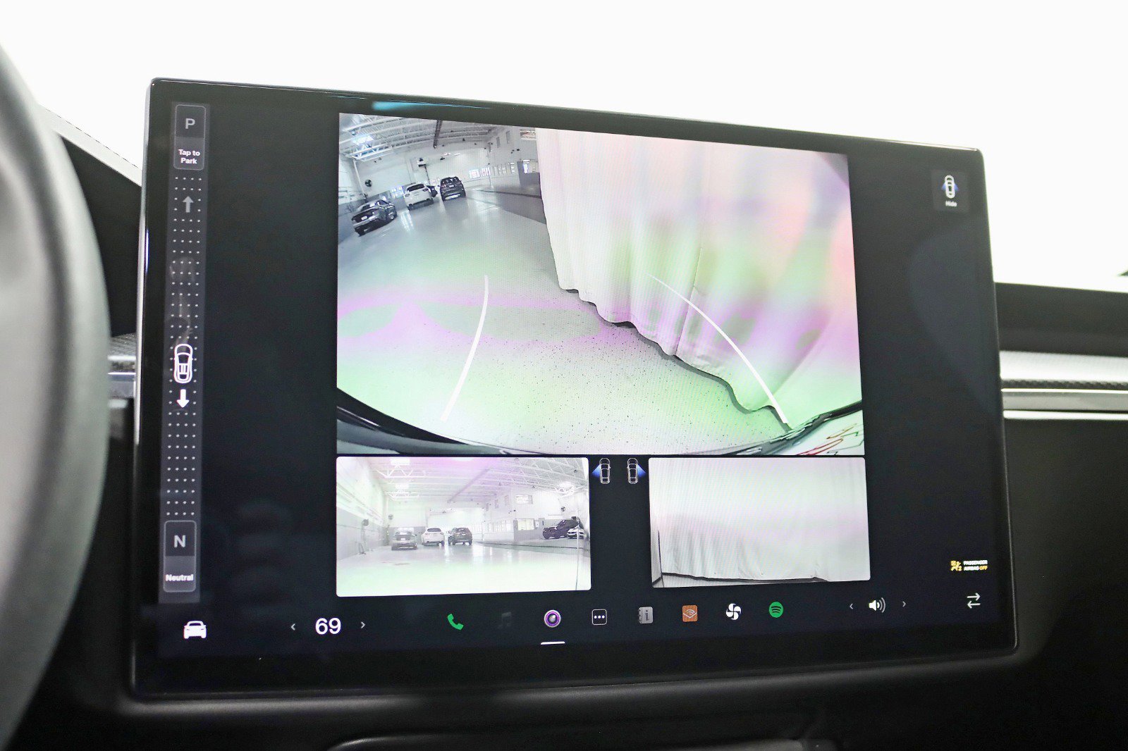 Used 2022 Tesla Model X Plaid image 18