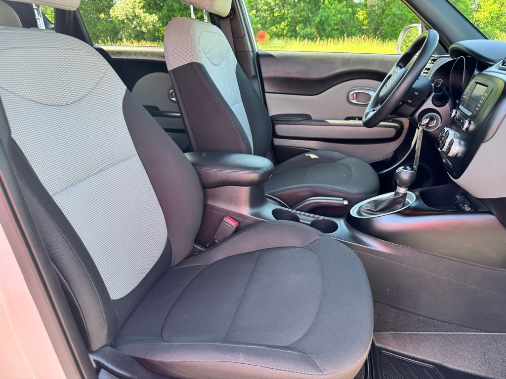Used 2019 Kia Soul FWD image 15