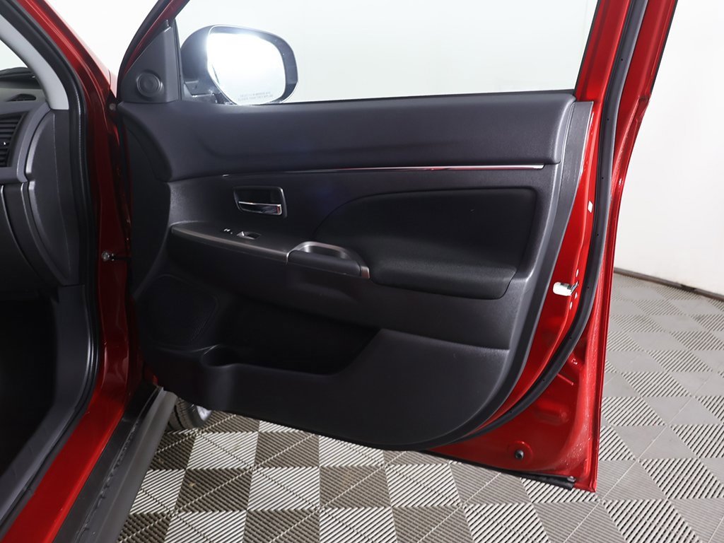 Used 2021 Mitsubishi Outlander Sport SE image 20