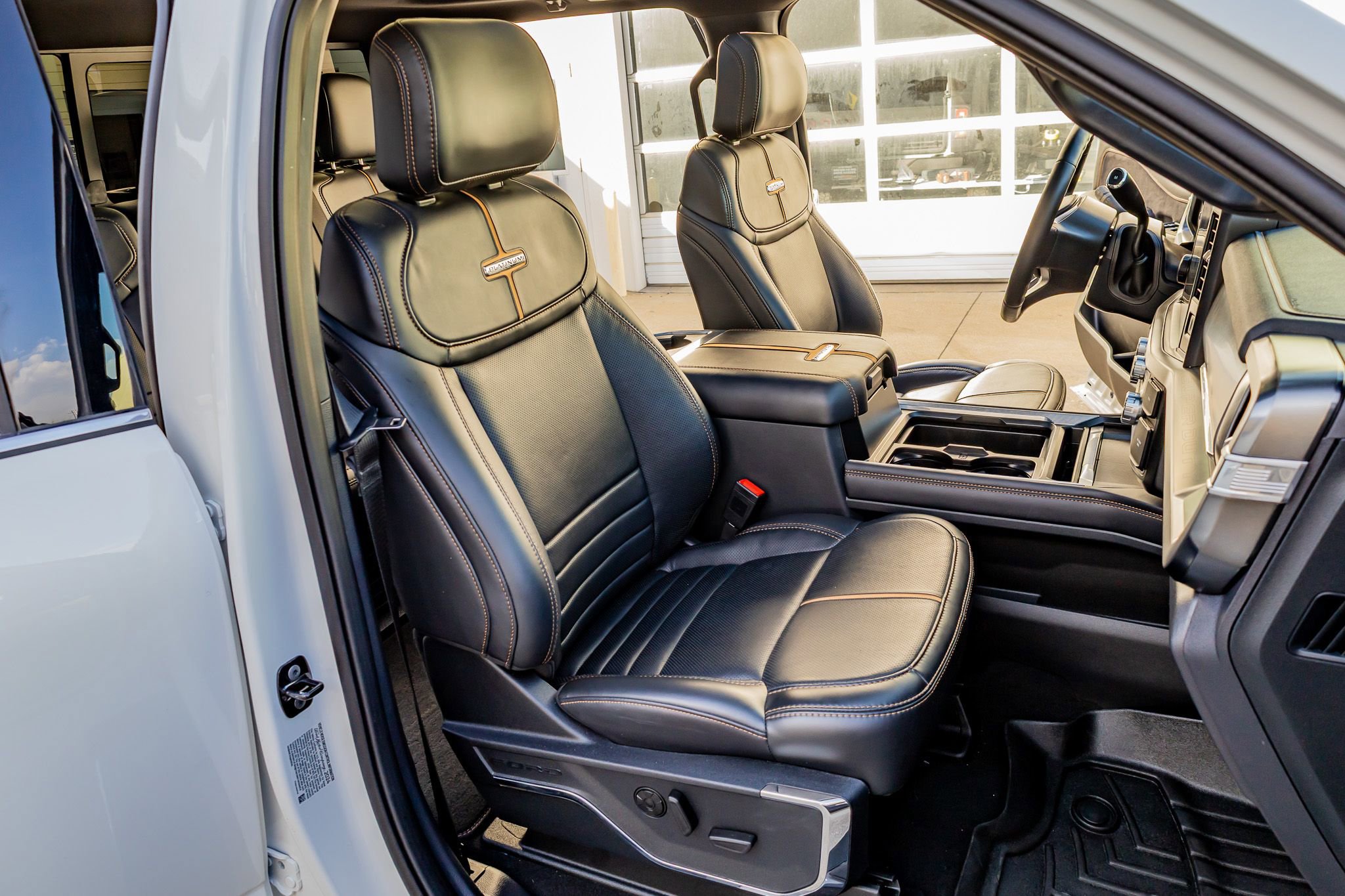 Used 2024 Ford F350 Platinum image 30