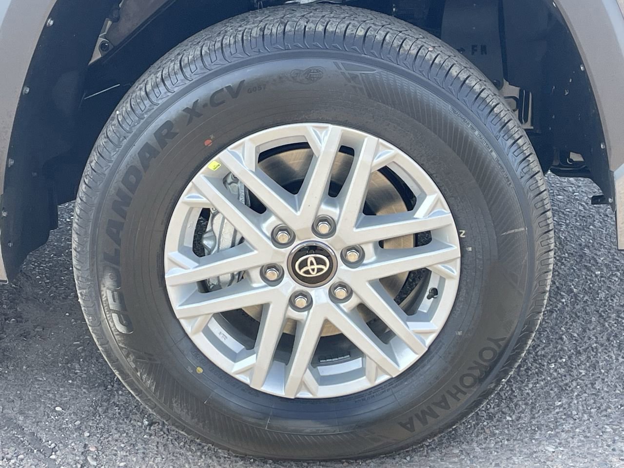 New 2026 Toyota Tundra SR5 image 9