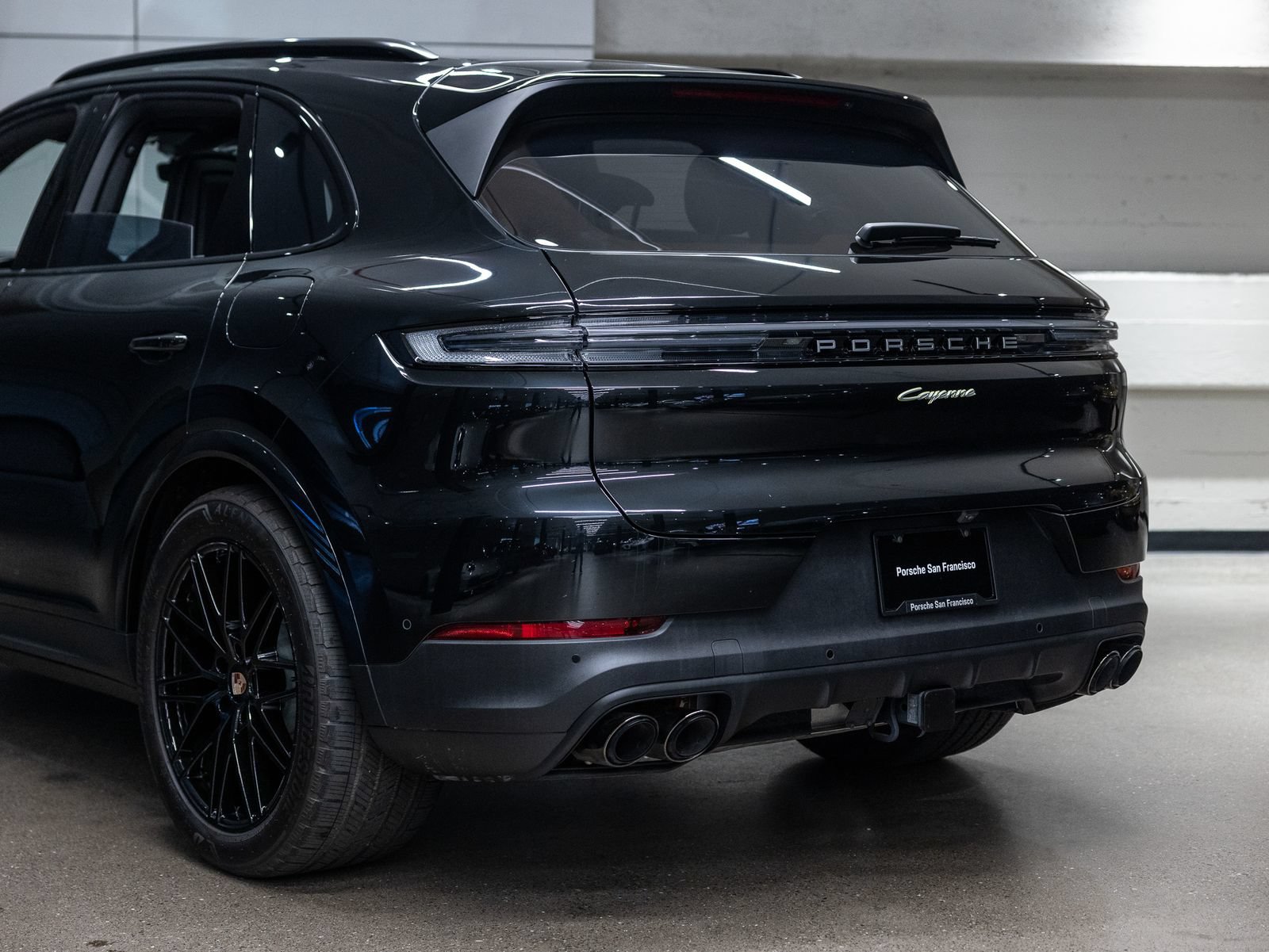 Certified 2026 Porsche Cayenne E-Hybrid AWD/4WD image 27
