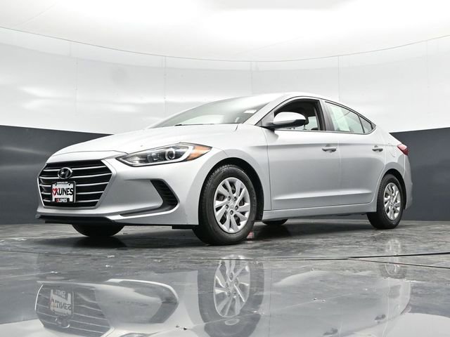 Used 2017 Hyundai Elantra SE image 46