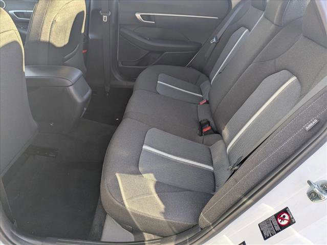 Used 2021 Hyundai Sonata SE w/ Cargo Package image 17