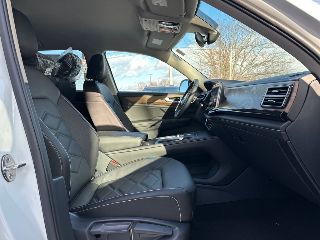 New 2026 Volkswagen Atlas SE image 17