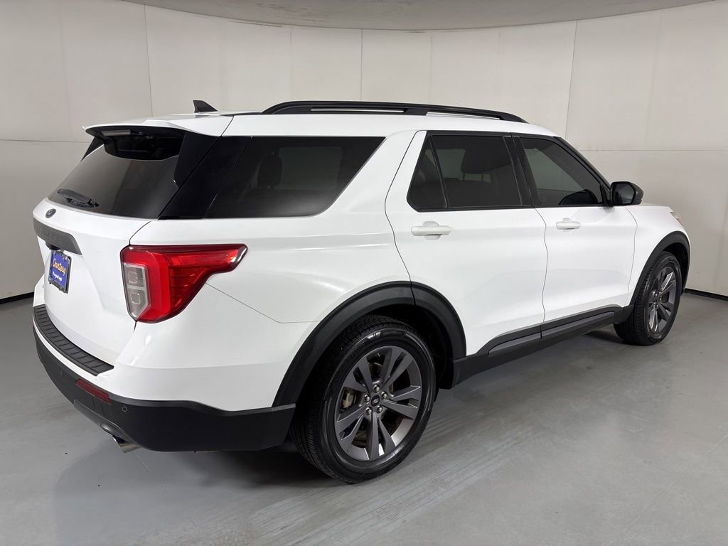 Used 2021 Ford Explorer XLT w/ Equipment Group 202A RWD image 10