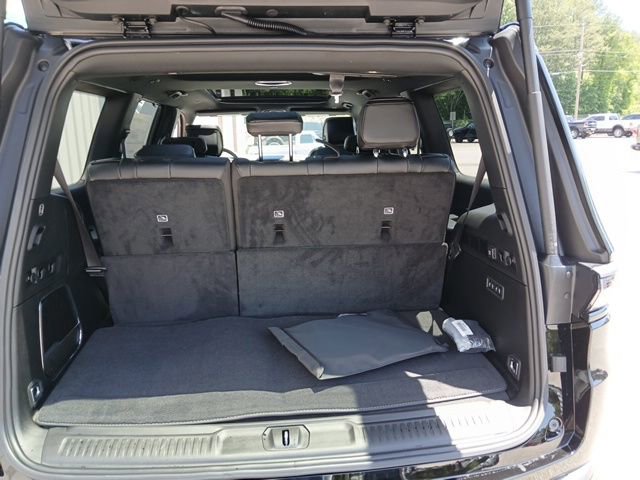 New 2026 Jeep Grand Wagoneer Limited AWD/4WD image 14
